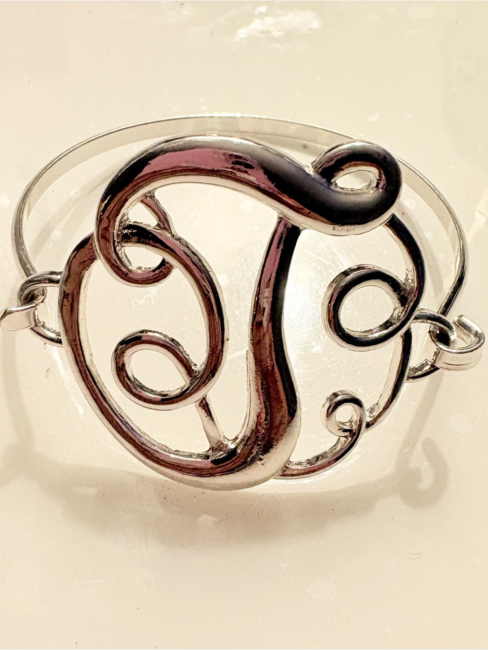 Monogram Swirl Cursive Initial Letter I Cuff Bracelet - Silver